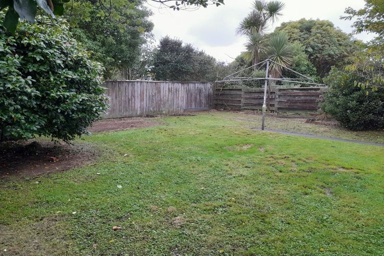 Photo of property in 27 Beauchamp Street, Karori, Wellington, 6012
