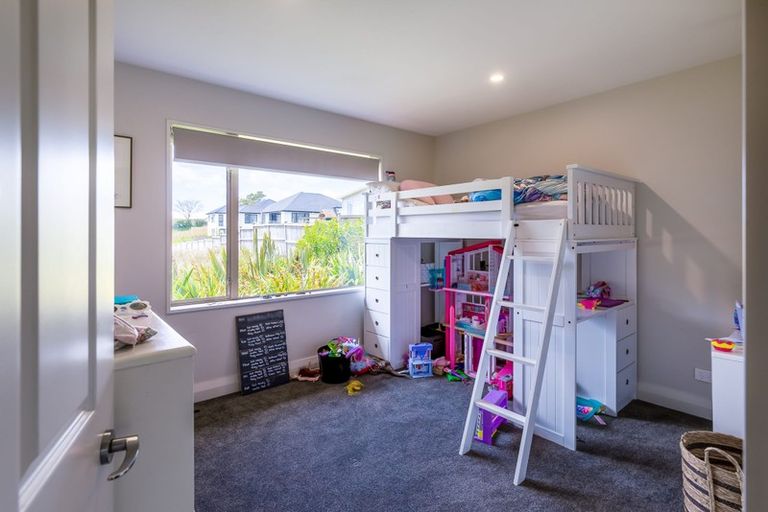 Photo of property in 4 Norglen Lane, Riverhead, 0820