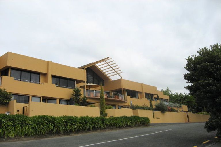 Photo of property in 7/27 Shelbourne Street, Nelson, 7010
