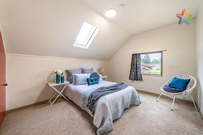 Photo of property in 19 Mcenroe Grove, Naenae, Lower Hutt, 5011