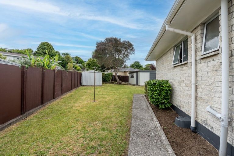 Photo of property in 27 Caernarvon Street, Dinsdale, Hamilton, 3204