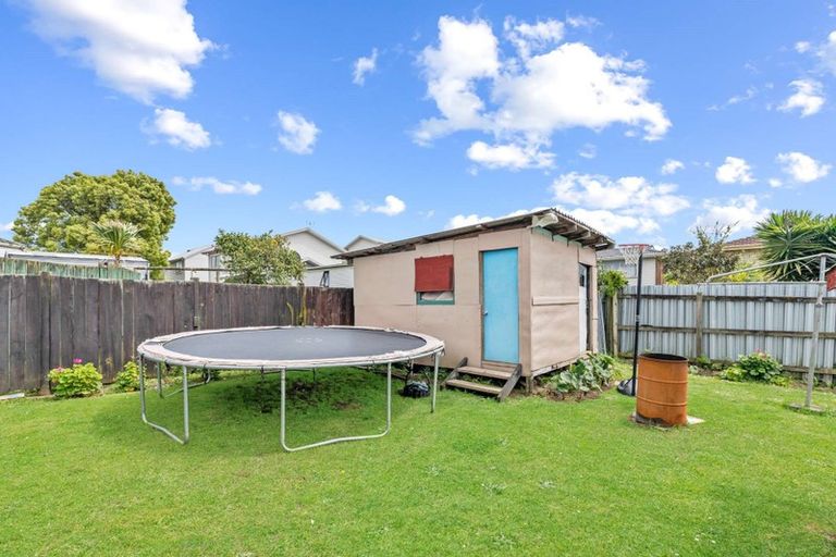 Photo of property in 62 Mckinstry Avenue, Mangere East, Auckland, 2024
