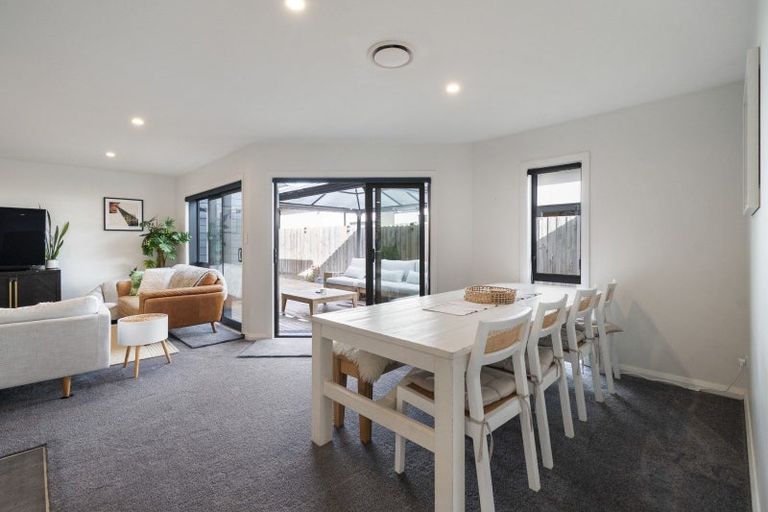 Photo of property in 36 Freedom Drive, Kelvin Grove, Palmerston North, 4414
