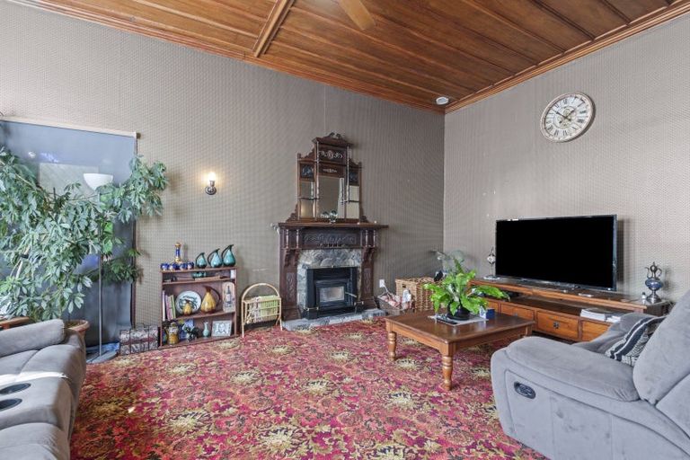 Photo of property in 27 Ormond Street, Woodville, 4920