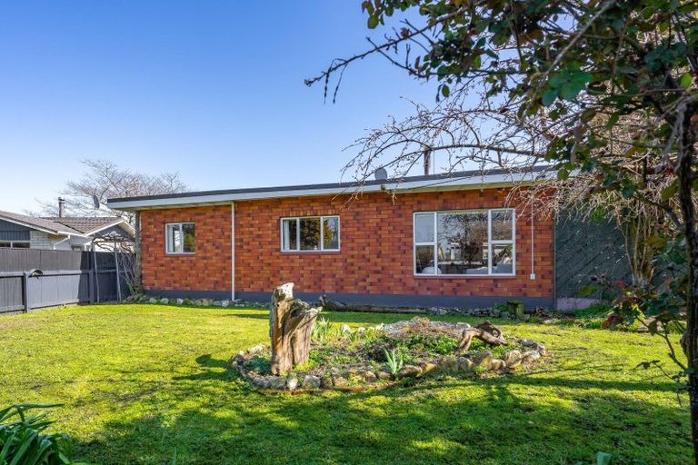 Photo of property in 8 Reading Street, Greytown, 5712