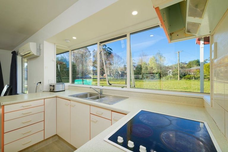 Photo of property in 8 Reeves Street, Cheviot, 7310