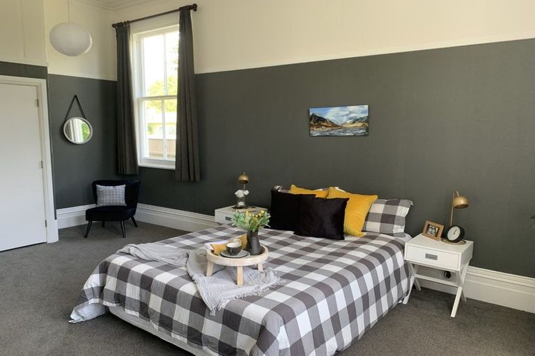 Photo of property in 19 Oxford Street, Marton, 4710