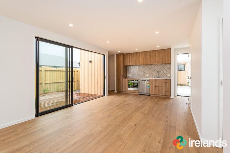Photo of property in 3/37 Maxwell Street, Riccarton, Christchurch, 8041