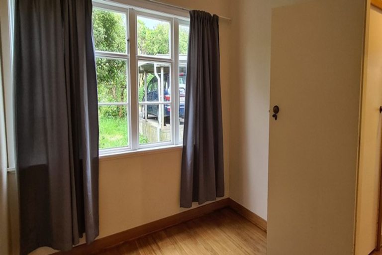 Photo of property in 17 Ravi Street, Khandallah, Wellington, 6035