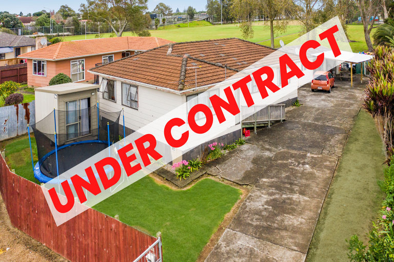 Photo of property in 9 Tacon Place, Mangere, Auckland, 2022