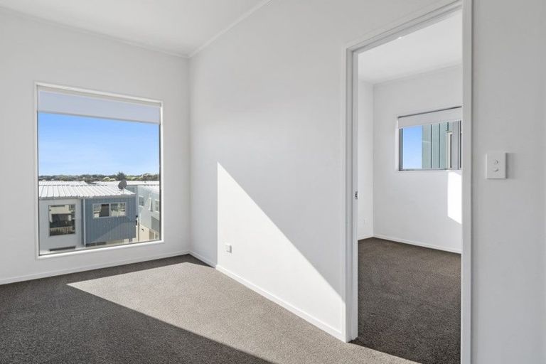 Photo of property in 31 Reynolds Place, Papamoa Beach, Papamoa, 3118
