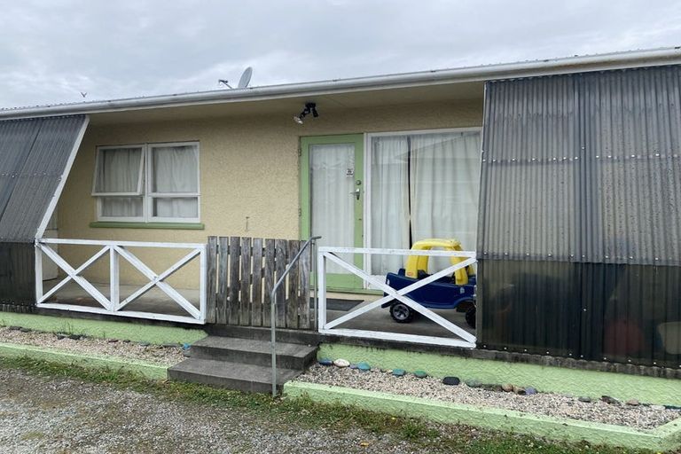 Photo of property in 3/23 Kipling Crescent, Stoke, Nelson, 7011