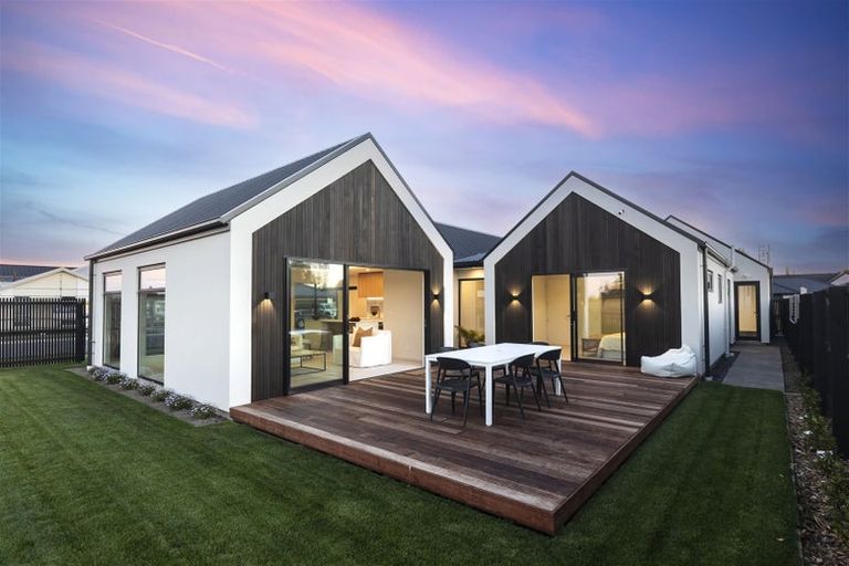 Photo of property in 28 Oakmill Drive, Casebrook, Christchurch, 8051