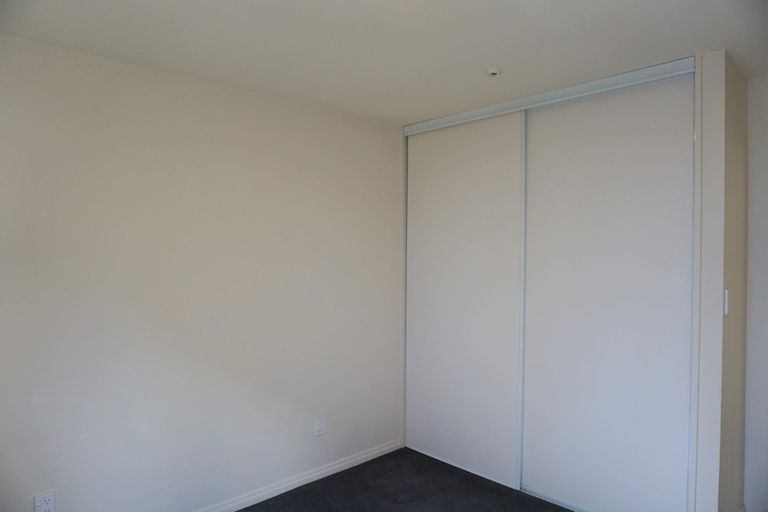 Photo of property in St James Courts, 9/77 Gloucester Street, Christchurch Central, Christchurch, 8013