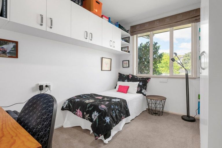 Photo of property in 52 Magellan Rise, Flagstaff, Hamilton, 3210