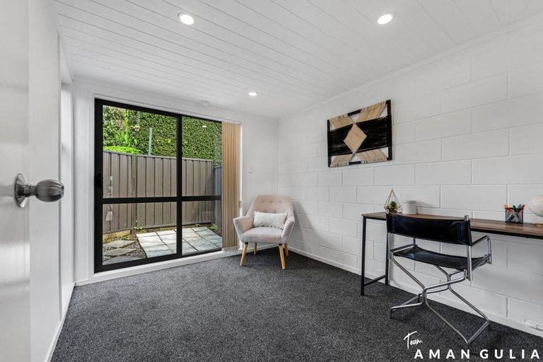 Photo of property in 327cc Hobsonville Road, Hobsonville, Auckland, 0618