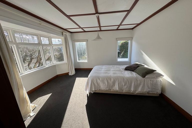 Photo of property in 21a Putnam Street, Northland, Wellington, 6012