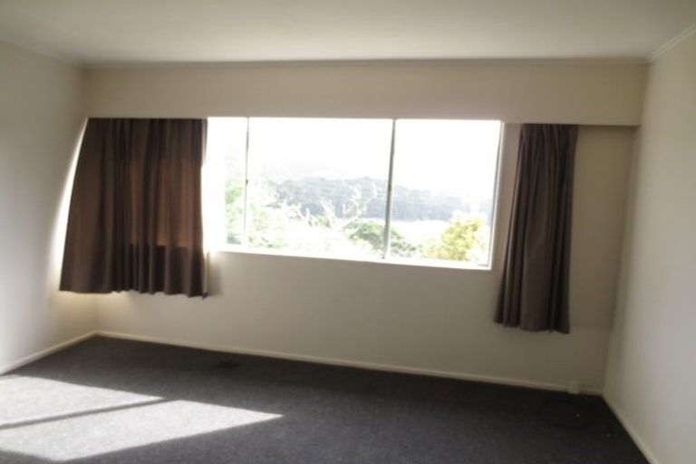 Photo of property in 132u2 Curtis Street, Northland, Wellington, 6012