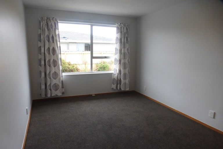 Photo of property in 1/24 Bayswater Crescent, Bromley, Christchurch, 8062