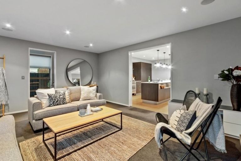 Photo of property in 128a Holly Road, St Albans, Christchurch, 8014