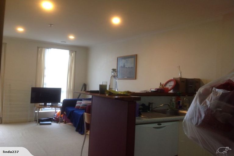 Photo of property in Terrace Heights Apartments, 13e/163 The Terrace, Wellington Central, Wellington, 6011