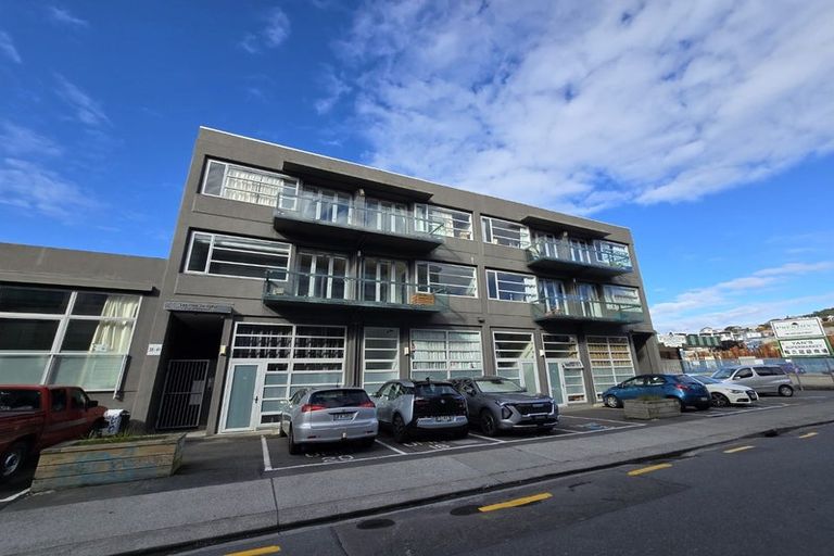 Photo of property in 18/35u Torrens Terrace, Mount Cook, Wellington, 6011