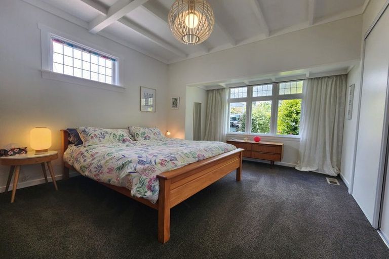 Photo of property in 12 Cook Street, Karori, Wellington, 6012