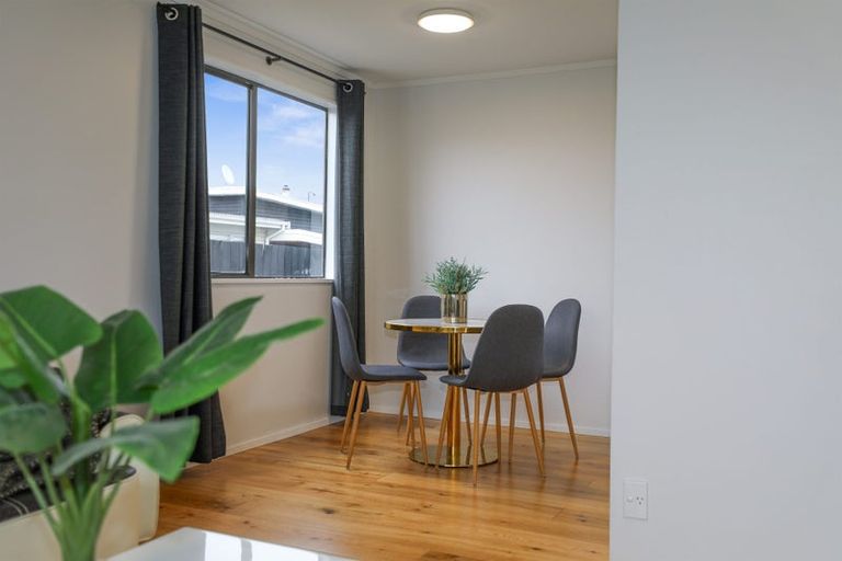 Photo of property in 42 Rotokawa Street, Taupo, 3330