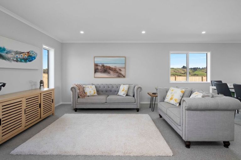 Photo of property in 16 Clark Rise, Pokeno, 2402