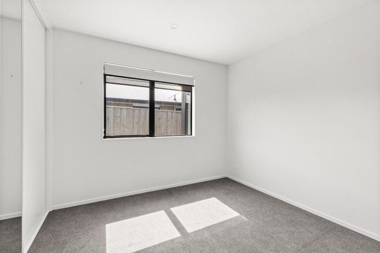 Photo of property in 14 Richard Hadlee Lane, Rolleston, 7615