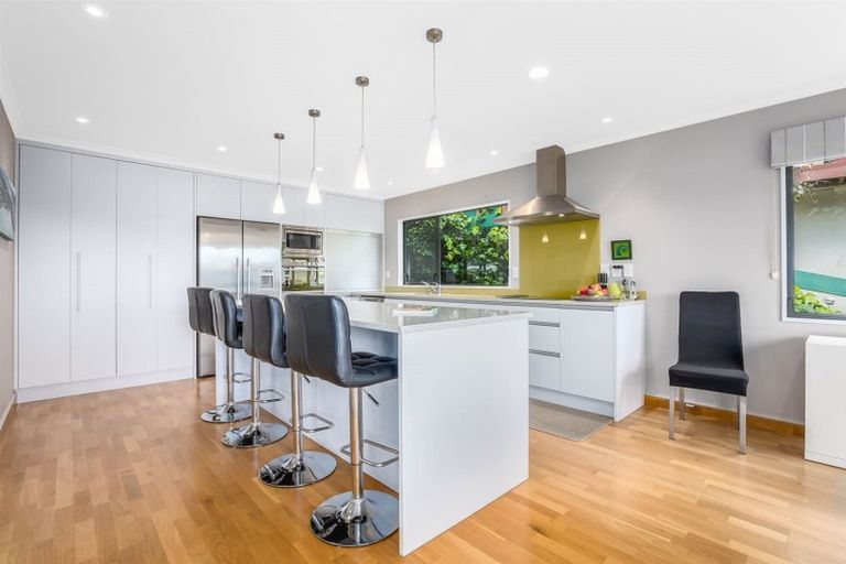 Photo of property in 39 Leeward Drive, Whitby, Porirua, 5024