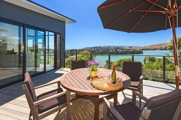 Photo of property in 42 Leeward Drive, Whitby, Porirua, 5024