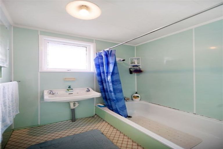 Photo of property in 7 Tinkler Place, Favona, Auckland, 2024