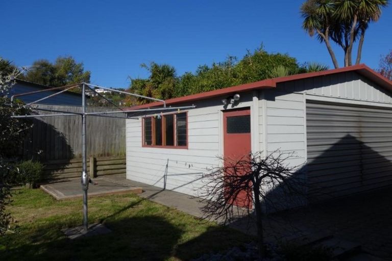 Photo of property in 54 Palatine Terrace, Saint Martins, Christchurch, 8022