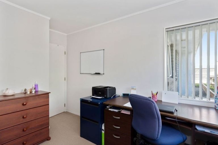 Photo of property in 10a Liftan Place, Mount Maunganui, 3116