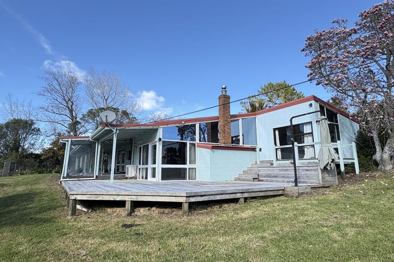 Photo of property in 47 Puke Road, Kumeu, 0891