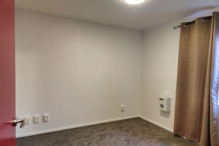 Photo of property in 8/3 Kelvin Grove, Te Aro, Wellington, 6011