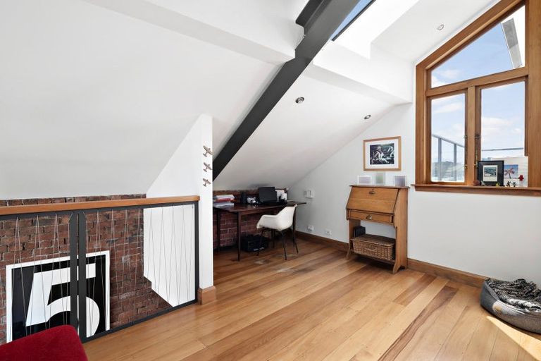 Photo of property in 51 Thompson Street, Mount Cook, Wellington, 6011