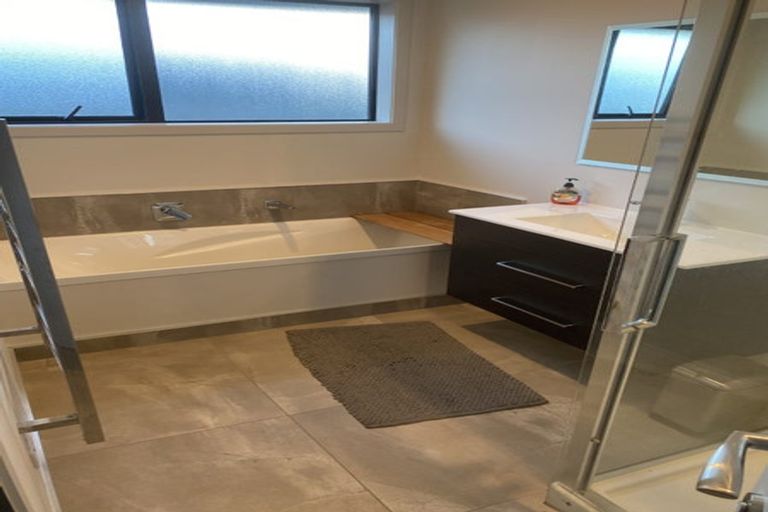 Photo of property in 9 Teal Place, Lake Hawea, Wanaka, 9382