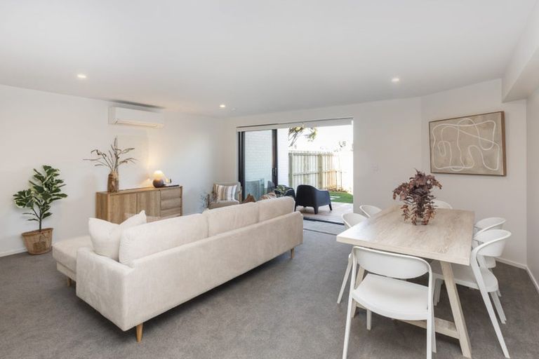 Photo of property in 3/133 Blighs Road, Strowan, Christchurch, 8052