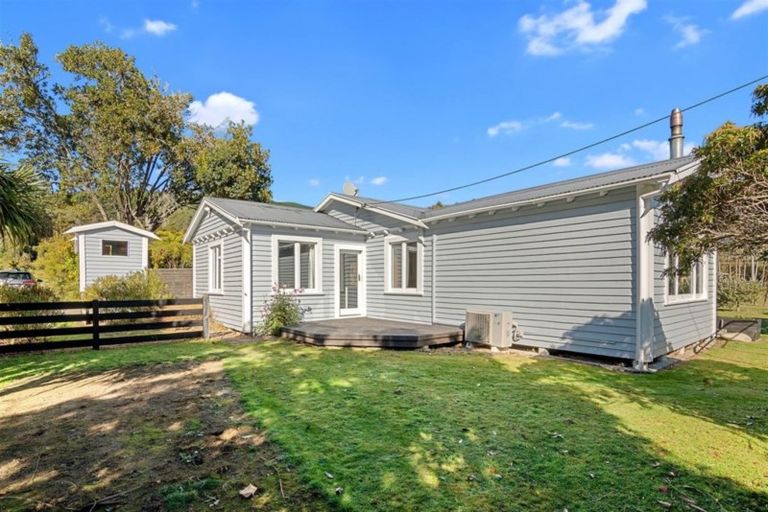 Photo of property in 1573 Motueka Valley Highway, Ngatimoti, Motueka, 7196