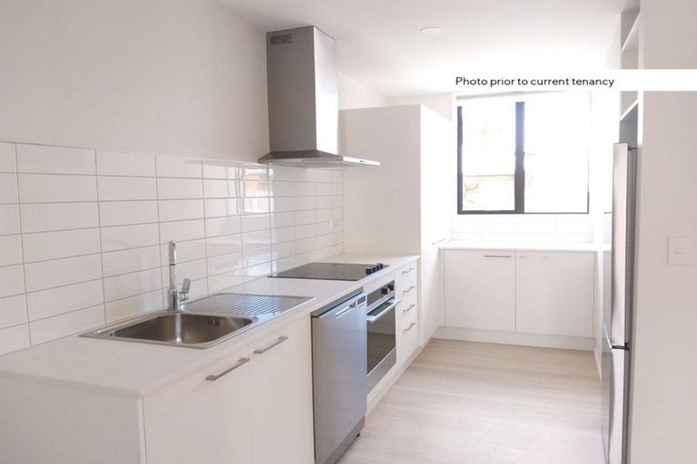 Photo of property in 8 Verlamio Lane, Edgeware, Christchurch, 8013