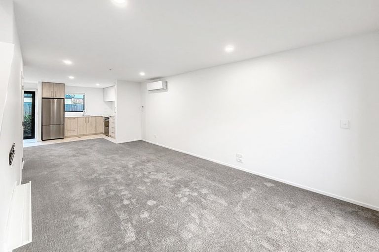 Photo of property in 4 Mohua Lane, Upper Riccarton, Christchurch, 8041
