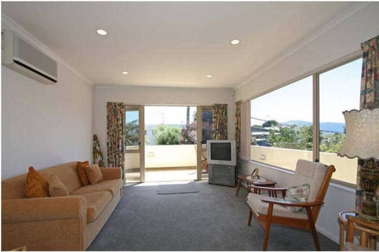 Photo of property in 118a Seaview Road, Paraparaumu Beach, Paraparaumu, 5032