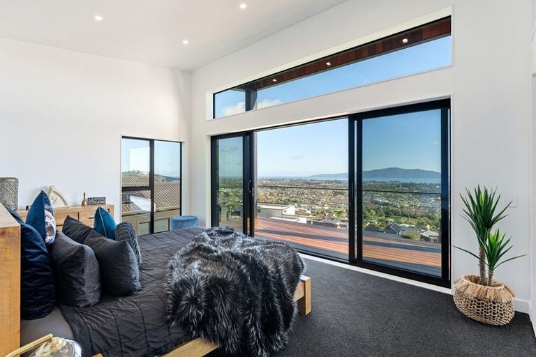 Photo of property in 8 Whio Place, Waikanae, 5036