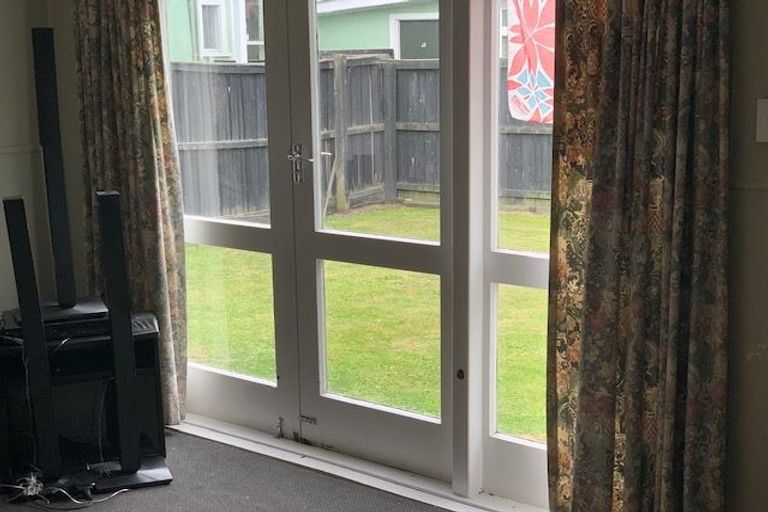 Photo of property in 76 Tancred Street, Linwood, Christchurch, 8011