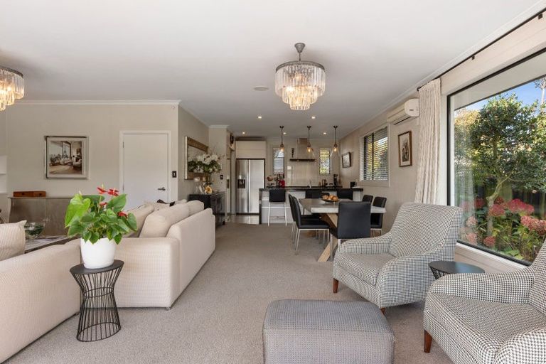 Photo of property in 15 Mcdougall Avenue, St Albans, Christchurch, 8014