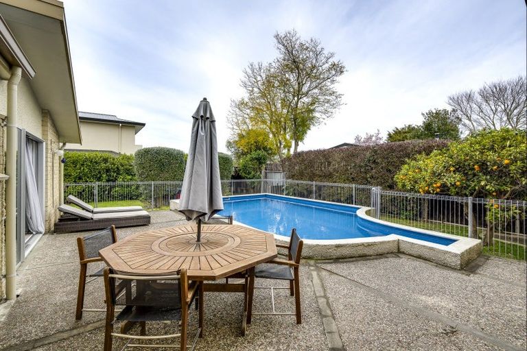 Photo of property in 28a Peddie Street, Taradale, Napier, 4112