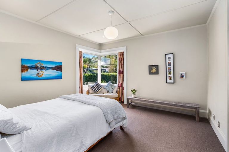 Photo of property in 20 Augusta Street, Redcliffs, Christchurch, 8081