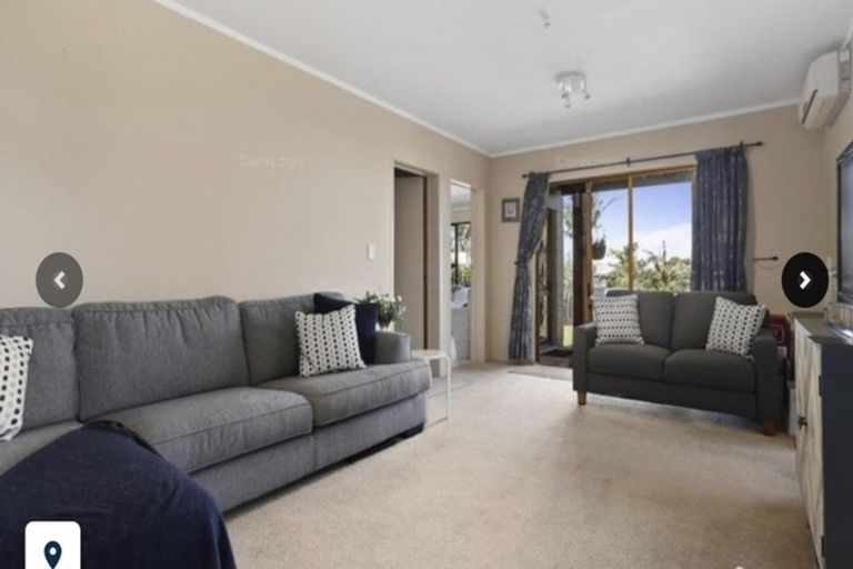 Photo of property in 35 Toroa Street, Torbay, Auckland, 0630